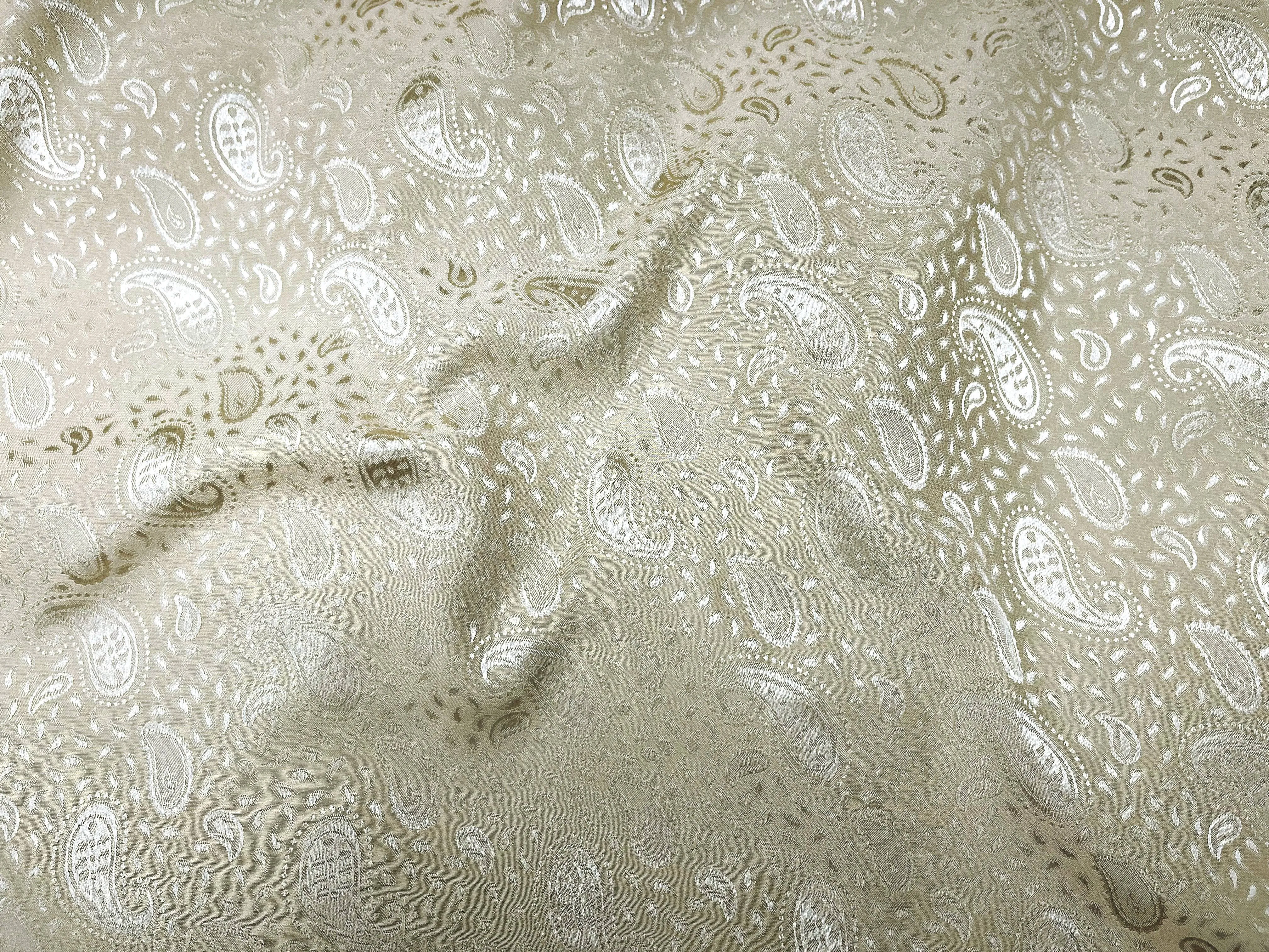 Double-Sided Embossed Jacquard - Paisley