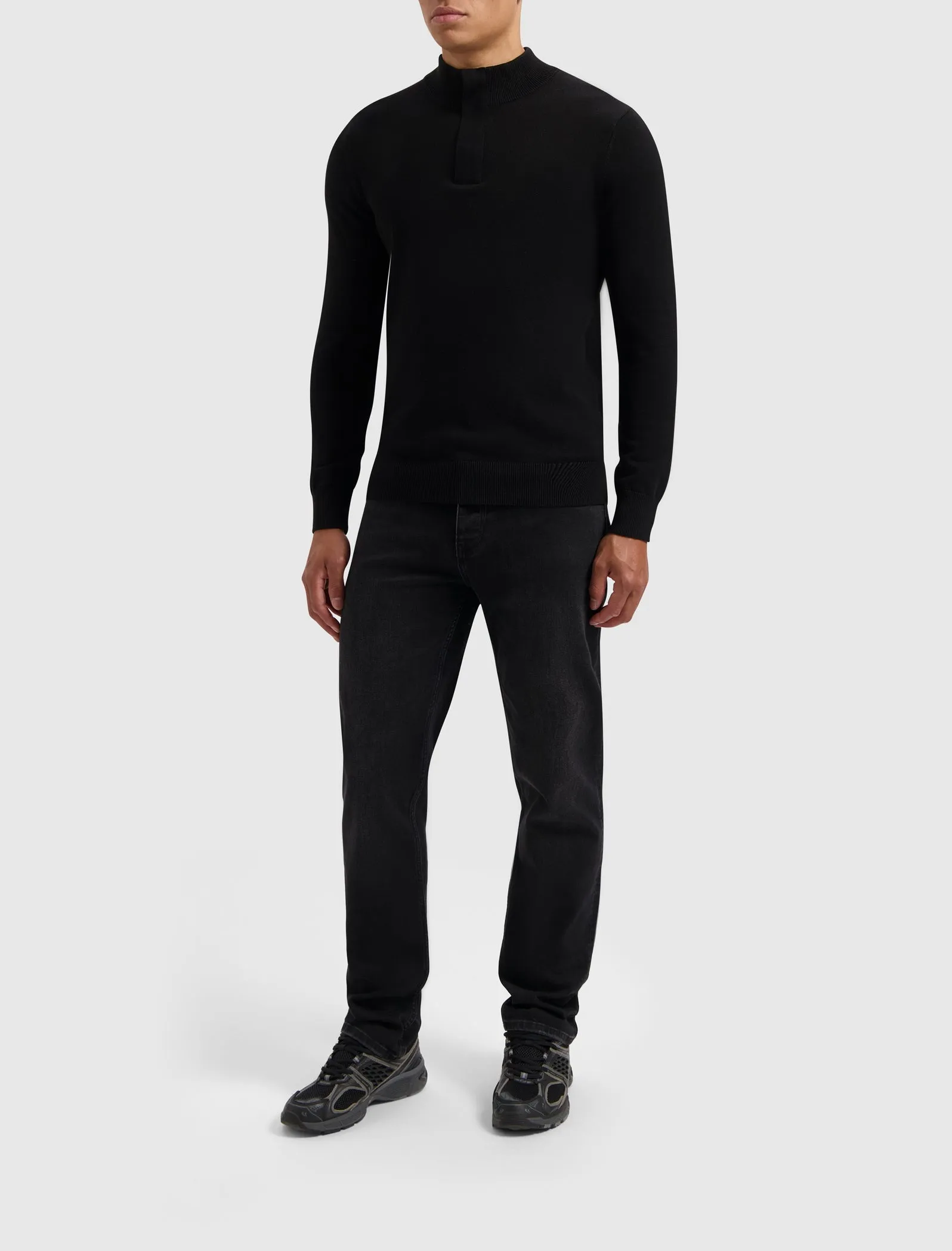 Hidden Halfzip Knitwear | Black